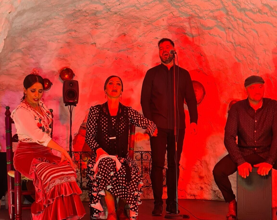 Flamenco show in Sacromonte cave, Granada