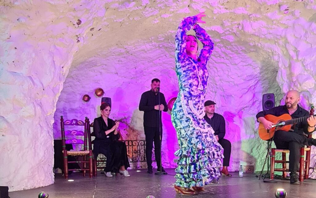 Flamenco Show in a Cave Restaurant in Granada