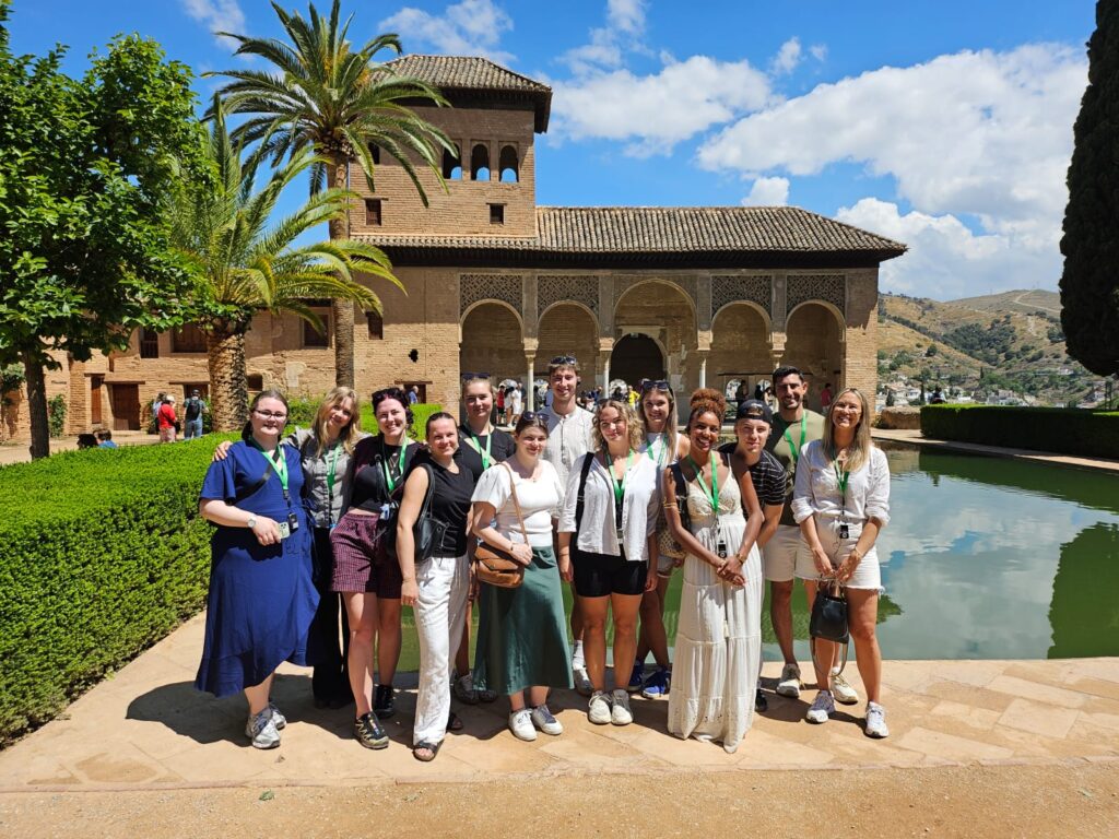 La Alhambra, El Partal