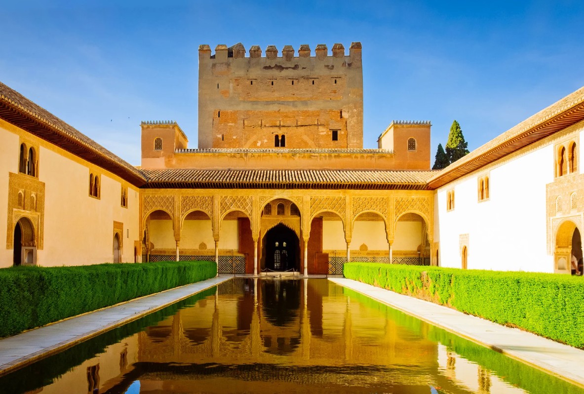 Frequently asked questions about The Alhambra