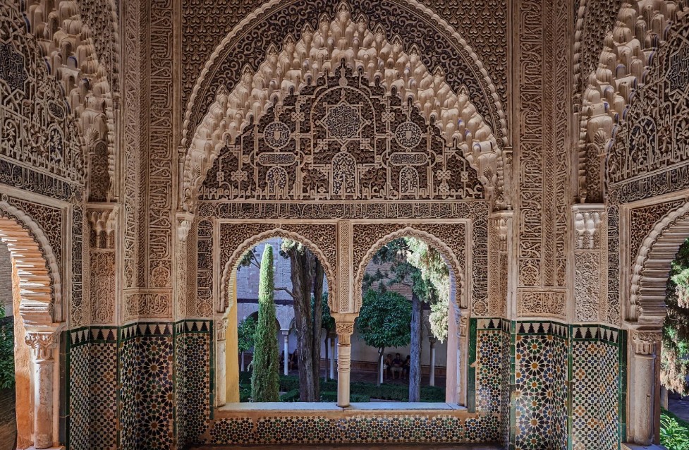 alhambra tips for visiting